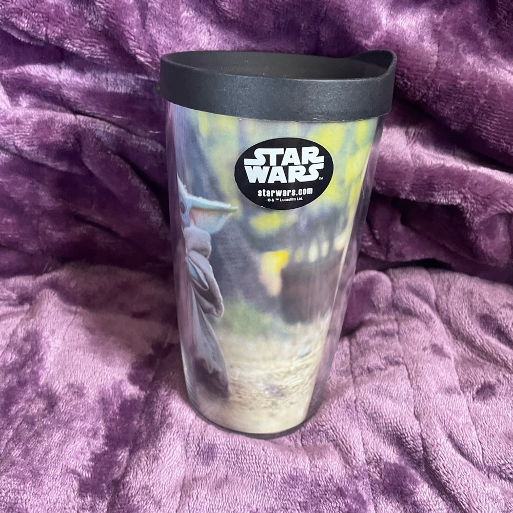 Baby Yoda 16 oz tervis with Black Lid - Picture 2 of 6